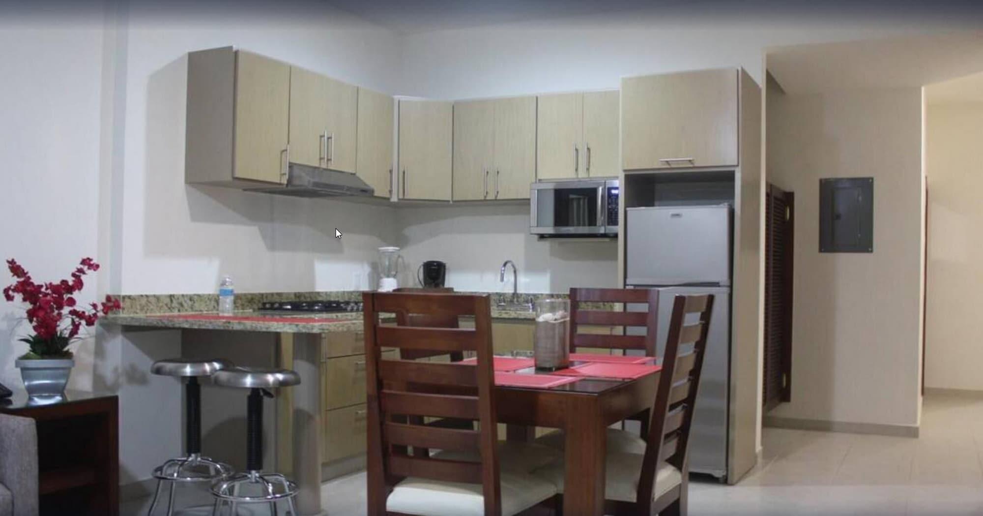Marena Suites & Apartments Mazatlán Eksteriør billede