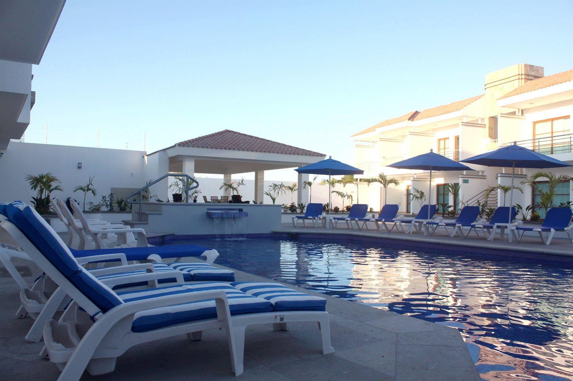 Marena Suites & Apartments Mazatlán Eksteriør billede
