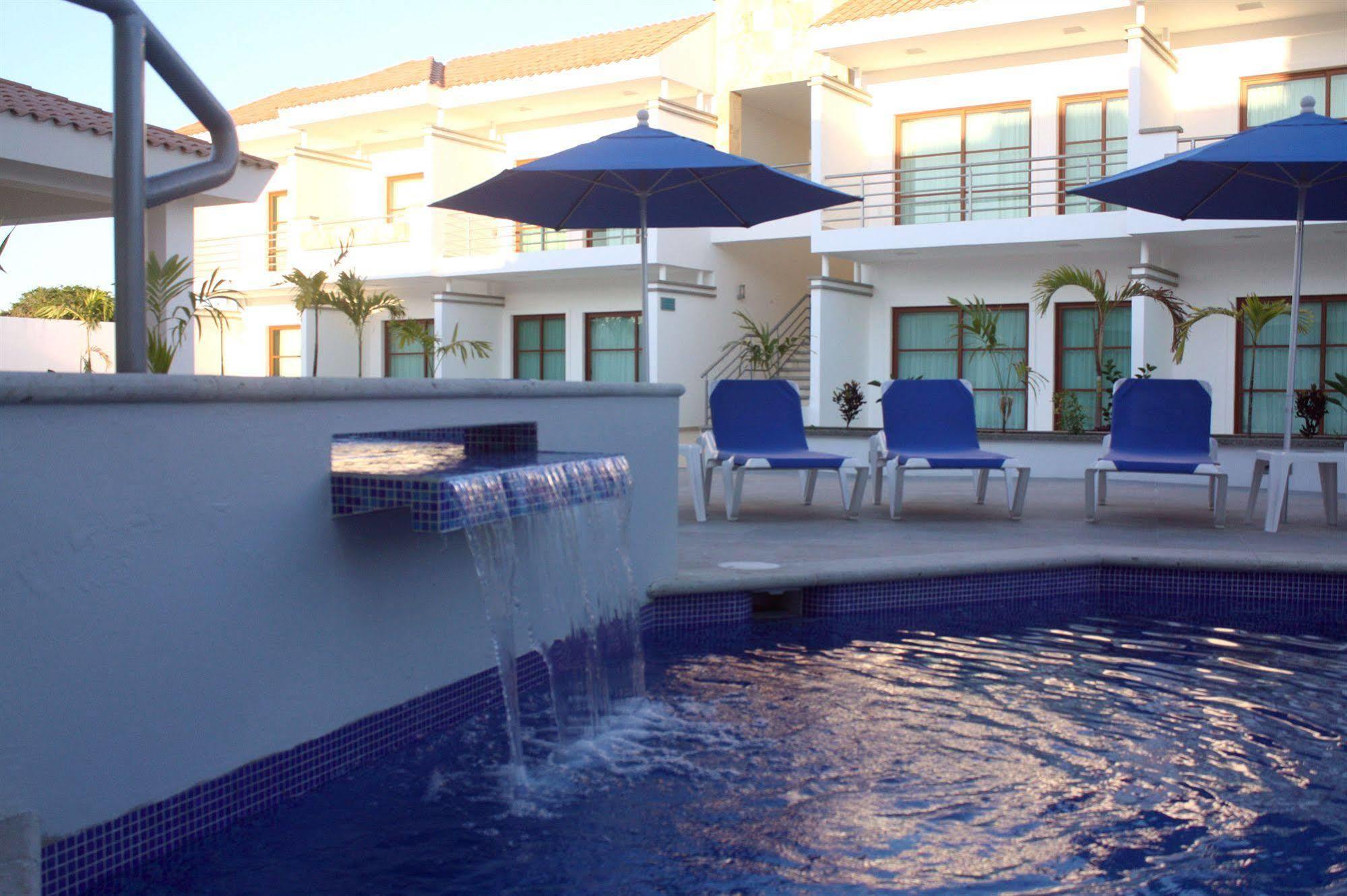 Marena Suites & Apartments Mazatlán Eksteriør billede